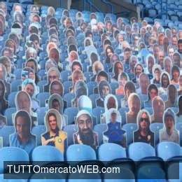 Cartonato Di Bin Laden Nello Stadio Del Leeds Le Scuse Del Club