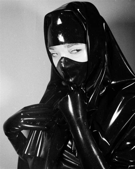 Hijab Latex Fashion Wear Combination | Latex fashion, Latex clothing ...