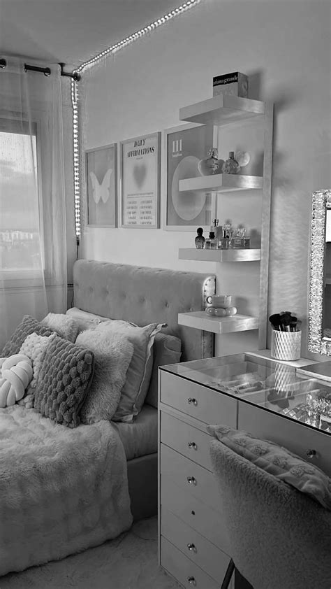 Pin By Amber Williamson On My Bedroom X In 2024 Apartment Living Room Design Classy Bedroom