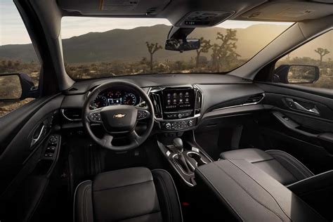 2022 Chevy Traverse Interior