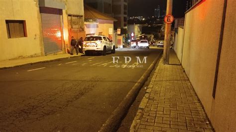 Jovem que foi esfaqueado no Centro não resiste aos ferimentos Em