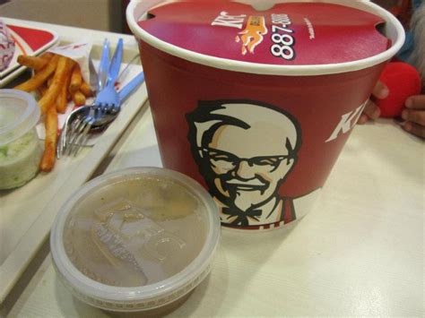 Pud Blag ni Ako: KFC Streetwise Bucket Meal