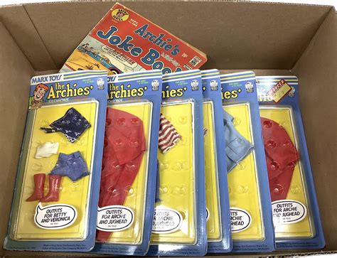 Lot The Archies Marx Toys 1975 Sealed Outfits And Book