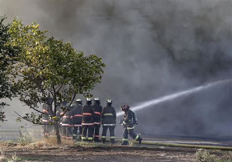 Artist Maker Studios Burn In Oakland Warehouse Fire