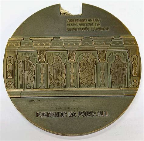 Medalha Caminha Fragmento De Uma Pedra Original Da Igreja Matriz