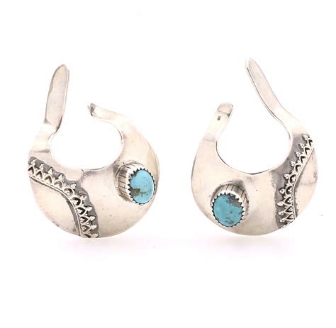 Lot LAZARO GUTIERREZ STERLING SILVER EARRINGS CUFF