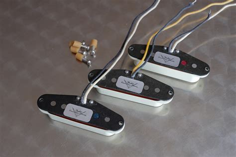 Fender Custom Shop Fat 50s Stratocaster Pickups Image 1100115 Audiofanzine