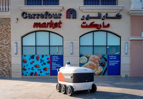 Au Tour De Carrefour D Adopter Les Robots Livreurs