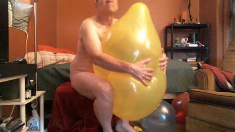 Balloonbanger 37 Retro Various Balloons Busted Gay Daddy Porn XHamster