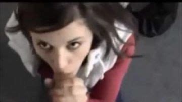 Une Ado Amatrice Vraiment Magnifique Porn