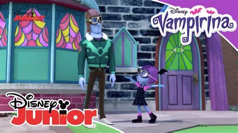 Vampirina Momentos Mágicos A Vampi Aprende Truques Youtube