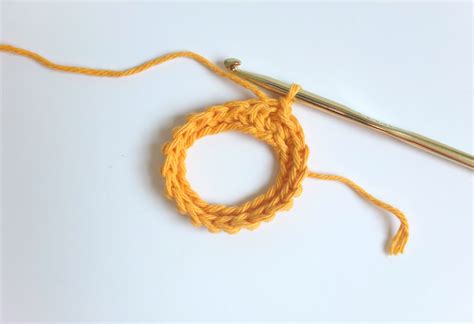 Lacy Wine Glass Necklace - sigoni macaroni