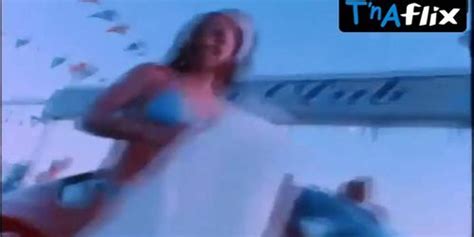 Eliza Dushku Bikini Scene In Bring It On Sarah Michelle Gellar Tnaflix