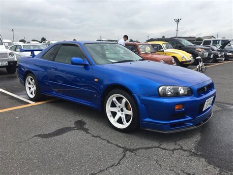 2000 Nissan Skyline R34 GTR VSpec Bayside Blue - Prestige Motorsport