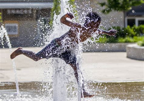 Dangerous Heat Wave Descends On Parts Of Midwest And South Honolulu