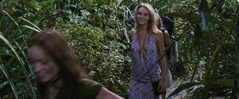 Turistas Nude Pics Page 3