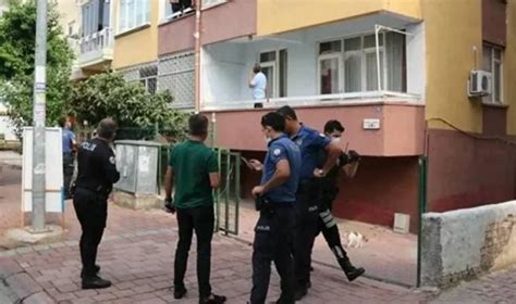 Antalya da anne ve kızı evlerinde ölü bulundu