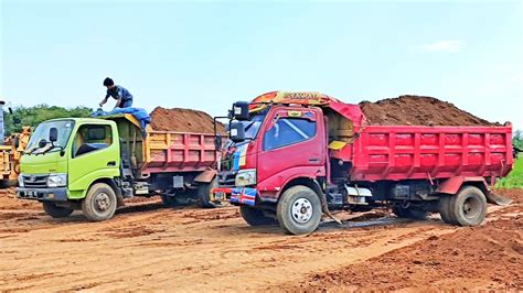 Dump Truck Jomplang Mobil Truk Hino Duel Jomplang Truk Dyna Bongkar