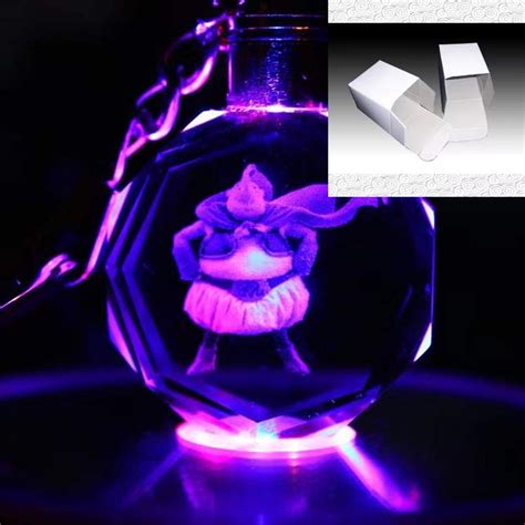 Dragon Ball Z Super Saiyan Son Goku Majin Buu Cristal Llavero Luz Led