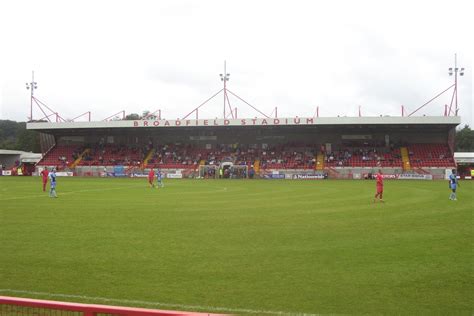 The Wycombe Wanderer: Crawley Town - Broadfield Stadium