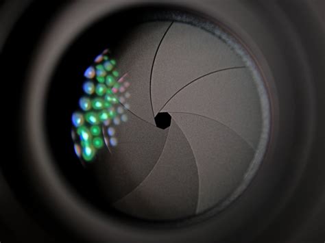 HOW HOLOGRAPHIC MARKETING INFLUENCES POS - 1st World Holograms