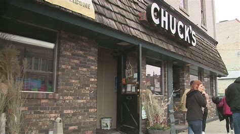 Chuck S Restaurant Re Opening In Des Moines Youtube