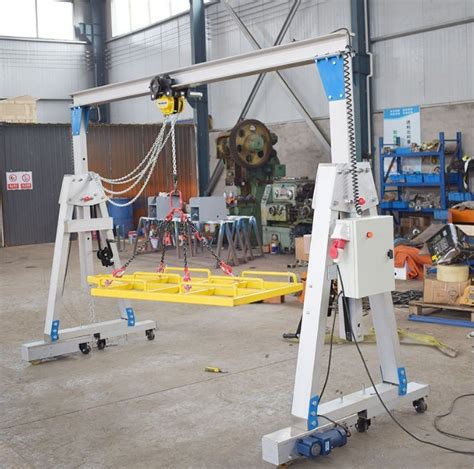 Low Headroom Small Materials Handing Portable Aluminum Gantry Crane