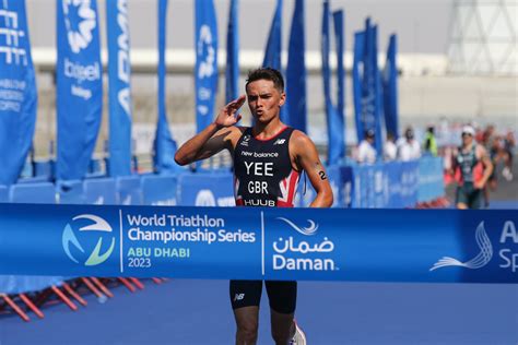 Alex Yee Executes Perfect Race To Win Wtcs Abu Dhabi Triathlon