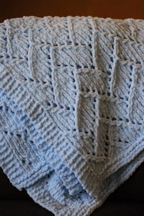 Bulky Yarn Baby Blanket Knitting Patterns - Knitting Bee