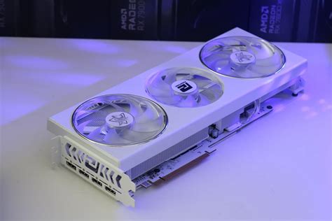 Powercolor Hellhound Radeon Rx Xt Spectral White Review