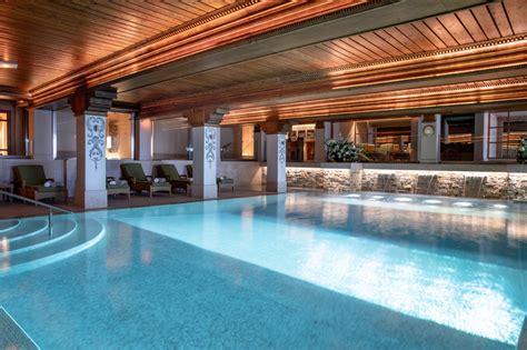 Hotel Luxe Les Airelles Courchevel Voyage De Luxe Dans Les Alpes