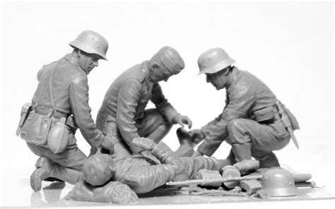 In Process Wwii German Military Medical Personnel Armorama™