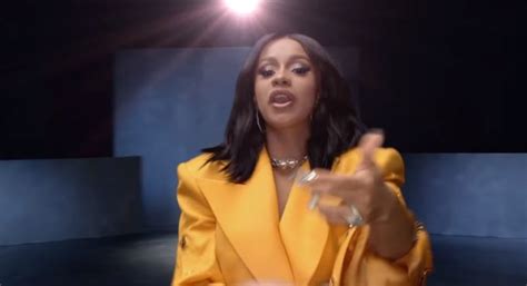 Maroon Release Girls Like You Video Feat Cardi B Star Studded