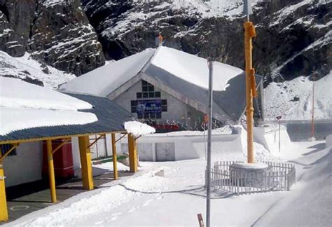 Uttarakhand Hemkund Sahib Gurudwara To Close For Winter Season Today