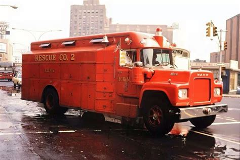 FDNY Rescue 2 Mack R-Series Heavy Rescue Squad