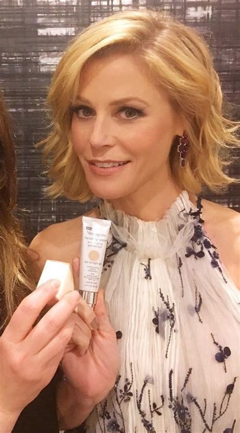 Julie Bowen Julie Bowen Hair Blonde Hair Makeup Julie Bowen Haircut