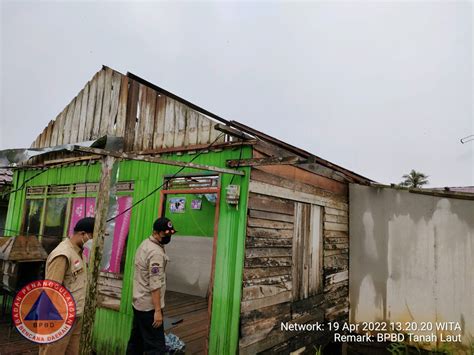 Kejadian Bencana Angin Puting Beliung Di Desa Kurau Kec Kurau