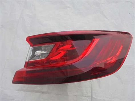 RENAULT MEGANE IV 4 HB LAMPA TYLNA TYL PRAWA Shrot Pl