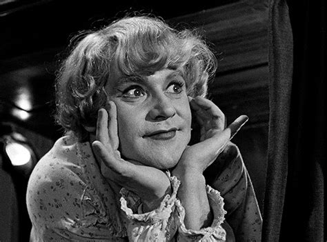 Earthbound Stars Jack Lemmon As Jerry As Daphne In Some Like It Hot