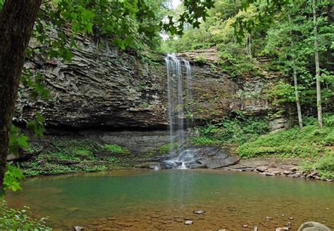 Cloudland Canyon Falls - Cherokee Falls and Hemlock Falls - Waterfalls ...