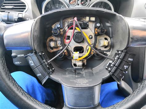 Круиз-контроль — Ford Focus Sedan II, 1,6 л, 2010 года | электроника ...