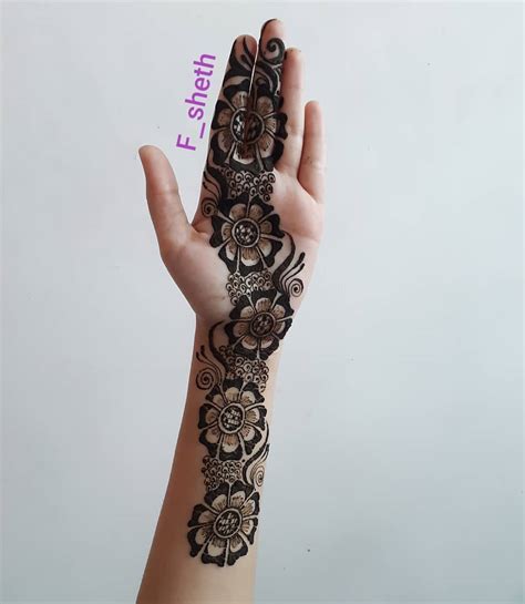 Mehndi Designs for Front Hand in Arabic Style - K4 Fashion