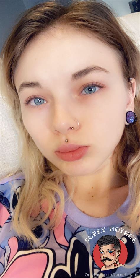 Karneli Bandi Nude NudeCosplayGirls