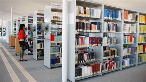 Collections ‒ Library ‐ EPFL