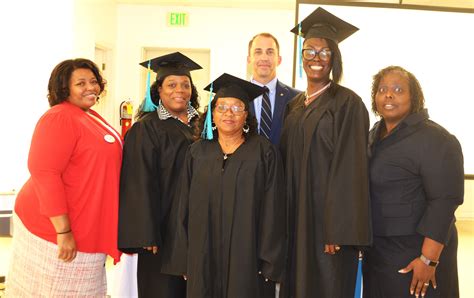 HIM graduates discover hope and a new purpose - Lowndes Signal