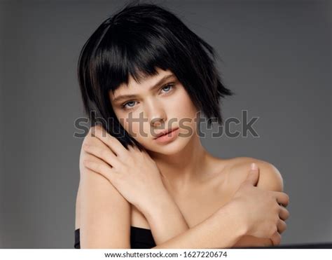 Short Hair Beautiful Women Naked Shoulders Stock Photo Shutterstock