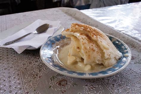 Dulces Tradiciones Los Postres Emblem Ticos De Arequipa