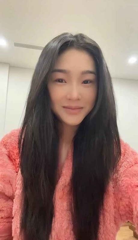 Ti U Tam Hot Nh T Hi N T I Khoe M T M C L M Netizen Ch