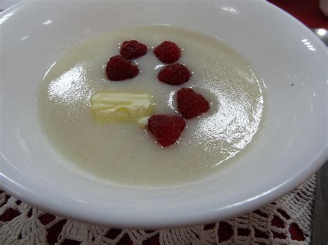 Молочная каша: 4 вкусных рецепта для малыша в 1 годик