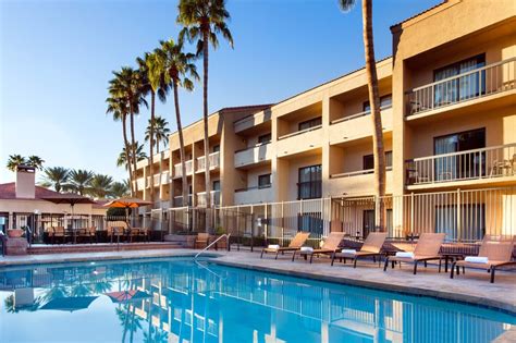 Courtyard by Marriott Phoenix North - 33 Photos & 15 Reviews - Hotels ...